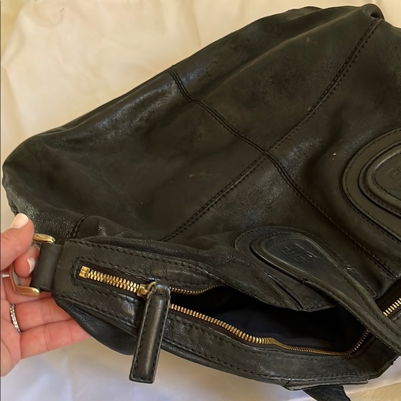 Givenchy Elegant Black Tote - Picture 7 of 7